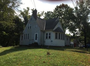 8338 Lake Shore Blvd, Mentor, OH 44060