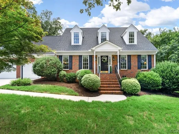 4211 Stebbins St, Chester, VA 23831