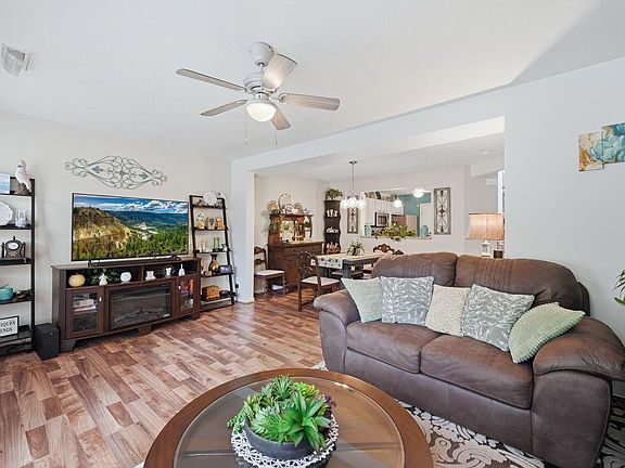 5th image of 1836 Cliffview Ln