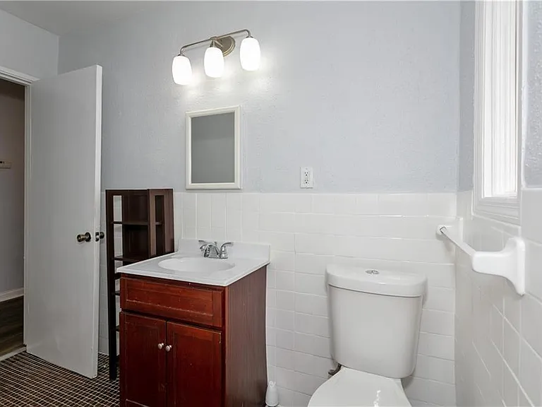 560 Winton Ter NE #1 — Photo 18