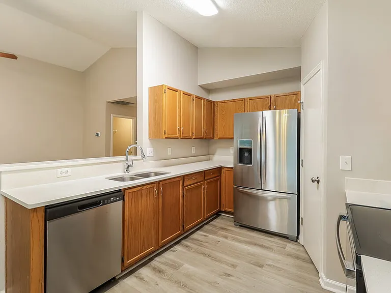 5227 Moonlight Trl SW — Photo 8