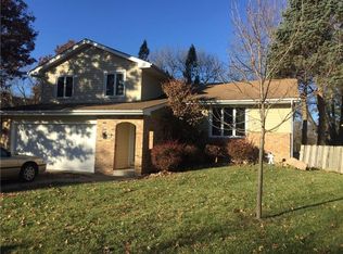4224 Mary Lynn Dr, Urbandale, IA 50322