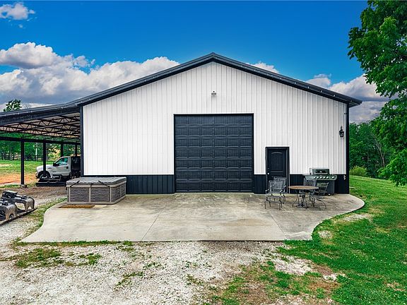 4th image of 130 Brown Rd #1-2-3