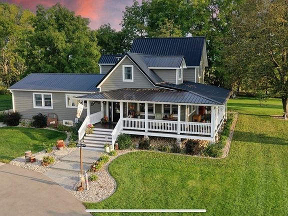 2nd image of 76 Hillside Rd