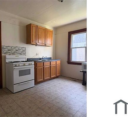 4th image of 2435 N 44th St