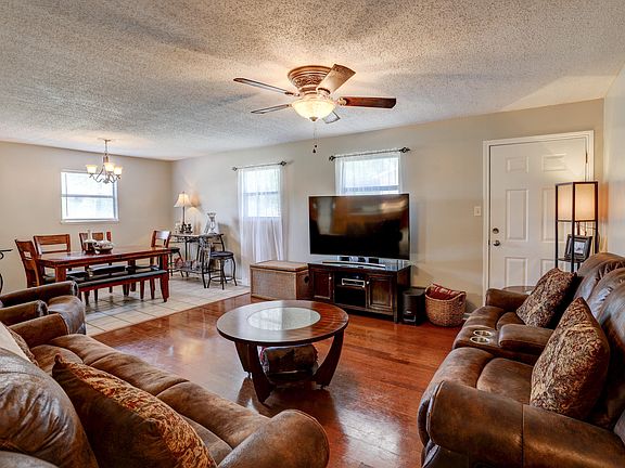 5th image of 157 Plantation Dr