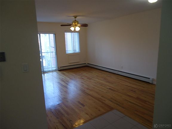 4th image of 2634 30th St APT 2D