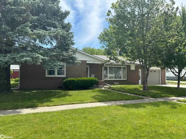 520 N 8th St, Chariton, IA 50049