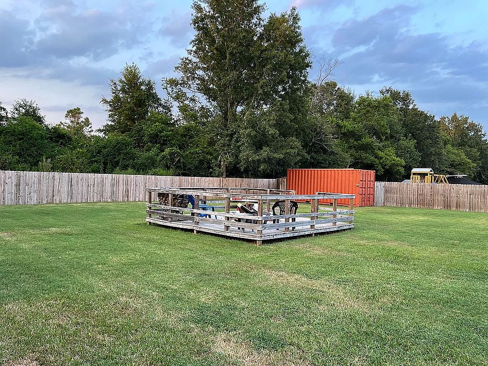 2nd image of 9631 Silverwood Dr