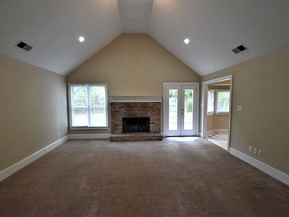 4th image of 3141 Garmon Oak Ct