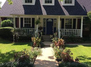 717 Range Rd, Palestine, TX 75801