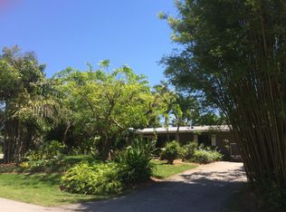 1052 Lastrada Ln, Naples, FL 34103