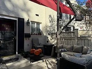 1515 N Van Dorn St #A Photo 1