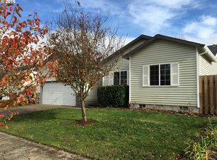 1537 S 7th St, Independence, OR 97351