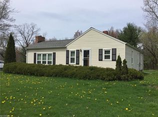 230 Duquesne St, Columbiana, OH 44408