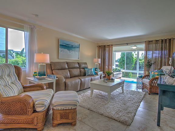 2nd image of 1550 Gulf Shore Blvd N Floor 2-ID1049690P