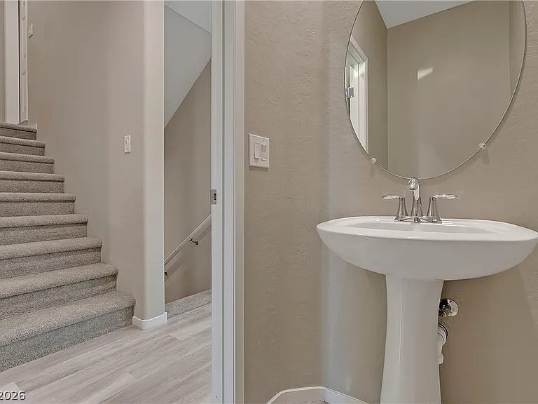41 Lomita Heights Dr — Photo 29