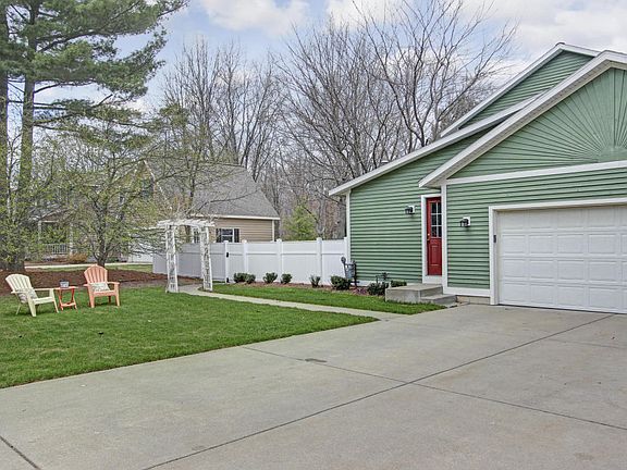 5th image of 16013 Delta View Dr