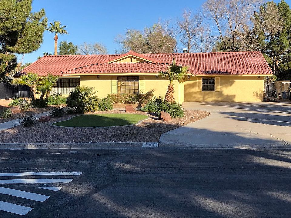 1st image of 3009 La Mesa Dr