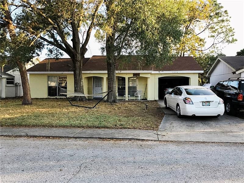 1st image of 8304 Woodsong Row