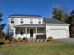 11212 Longwood Grove Dr, Reston, VA 20194