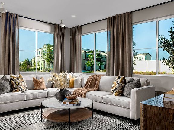 02_Row_Plan 2_Family Room detail