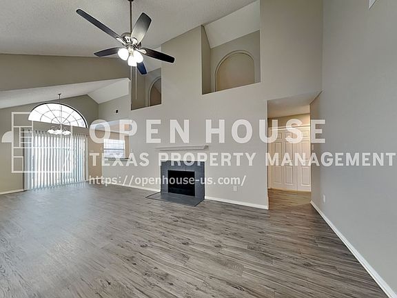 5th image of 919 Azalia Dr