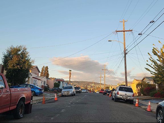 5th image of 1527 53rd Ave