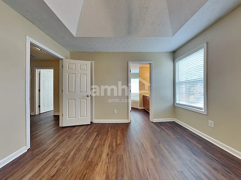 7633 Callow Cove Ln — Photo 14