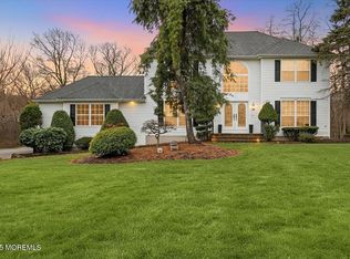 12 Tall Woods Drive, Manalapan, NJ 07726