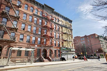 Rented by Oxford Property Group