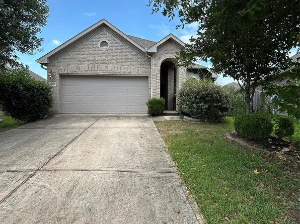 2217 Pine Creek Ct, Conroe, TX 77301