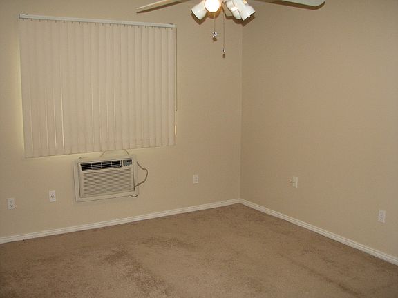 5th image of 2440 Parmenter Blvd APT 207