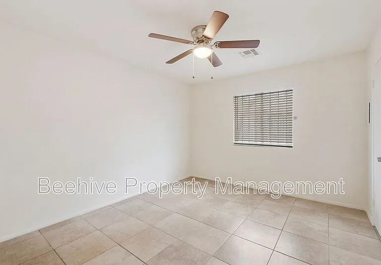 1634 E Monroe St #2 — Photo 13