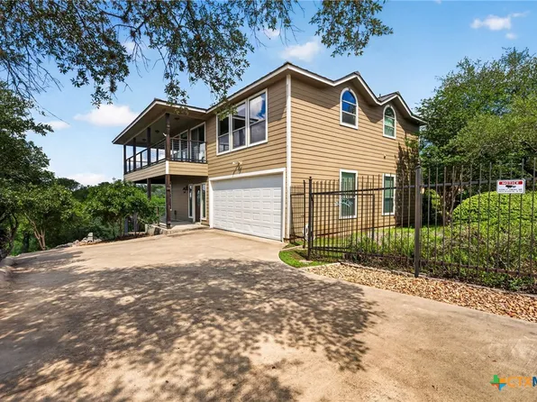 1130 Canyon Springs Dr, Canyon Lake, TX 78133