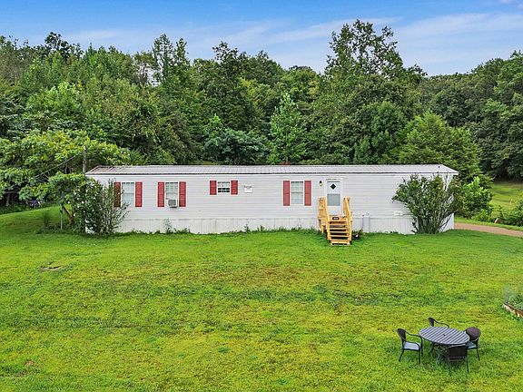 2nd image of 1040 Old Solomon Ferry Rd