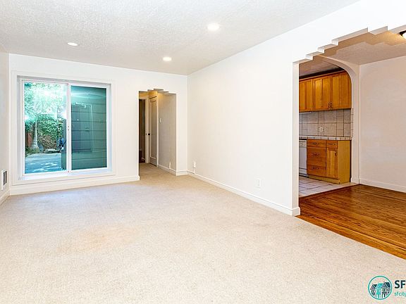4th image of 1774 Beach St #A
