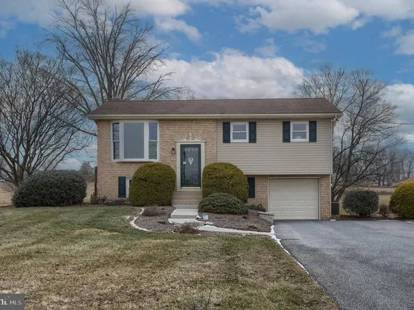 1508 Orange Ln, Lebanon, PA 17046