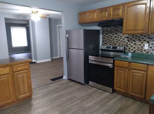 16 N 11th St, Newark, OH 43055