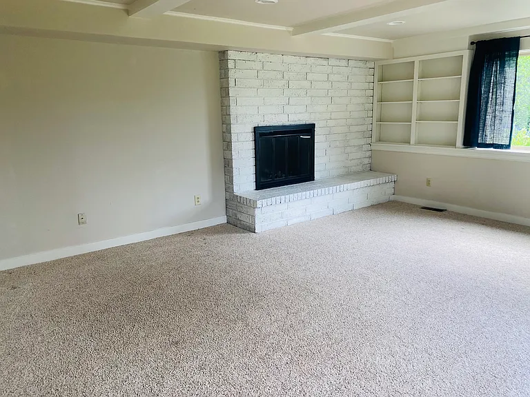 12904 Eagle Dr #B — Photo 10