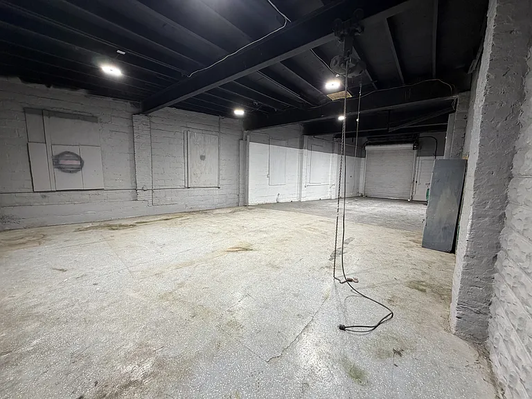 1160 Homestead St #1 — Photo 21