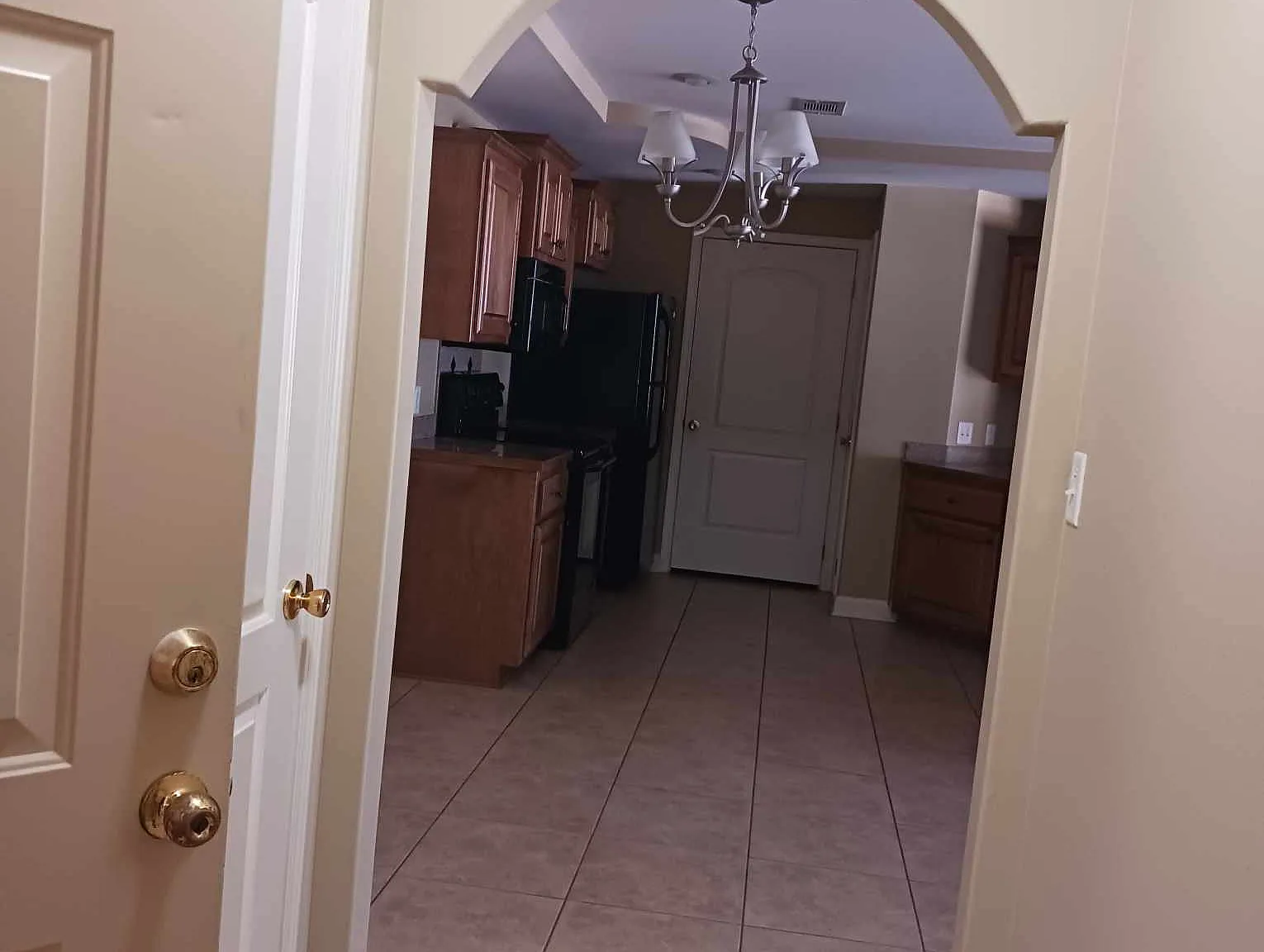 Sunset Place Apartments — Photo 3