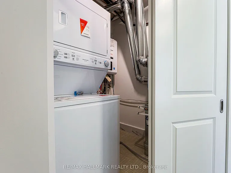 35 Danforth Rd #103 — Photo 4