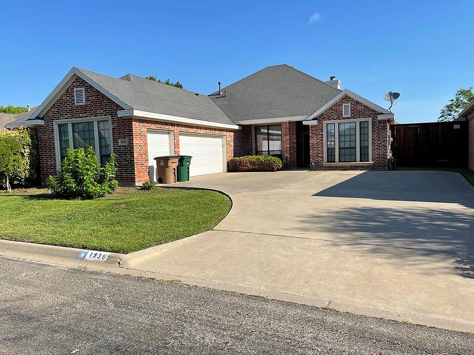 1st image of 1930 Valleyview Dr