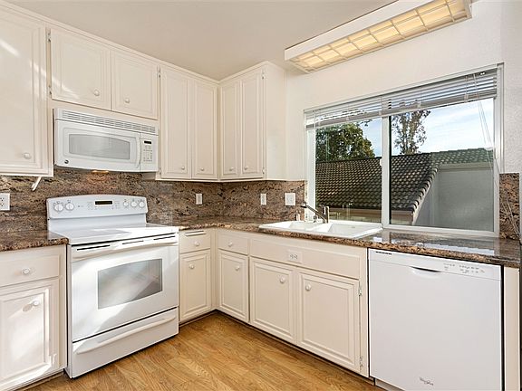 3rd image of 17452 Plaza Animado Unit 118
