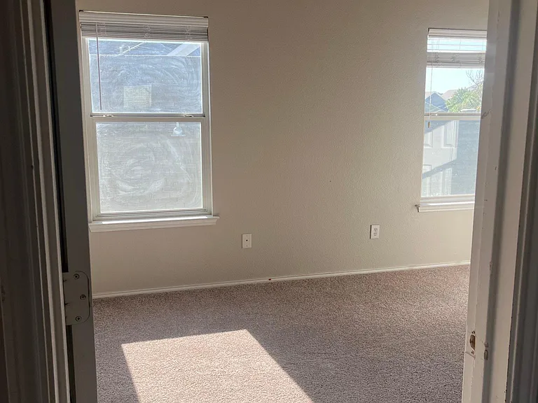 9224 Masse Ct — Photo 4