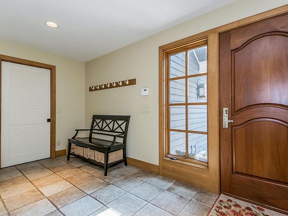 4th image of 7909 Loral Pines Dr SE