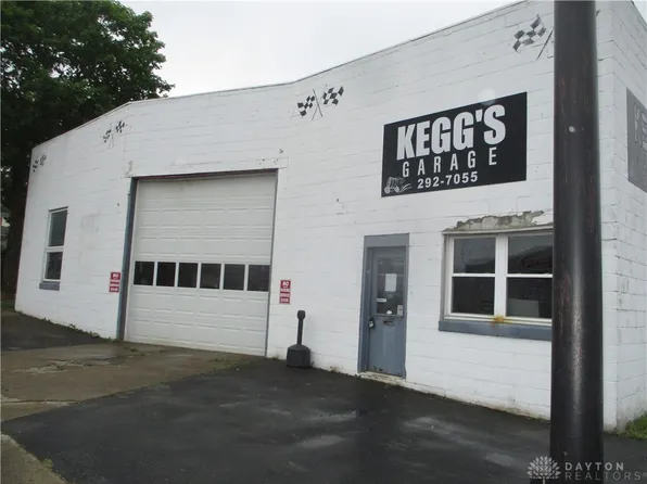 144 E Chillicothe Ave, Bellefontaine, OH 43311