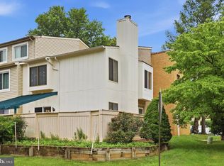 2 Grazing Ct, Montgomery Village, MD 20886