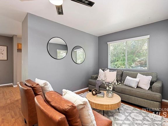 4th image of 4854 Mystic Cove Way